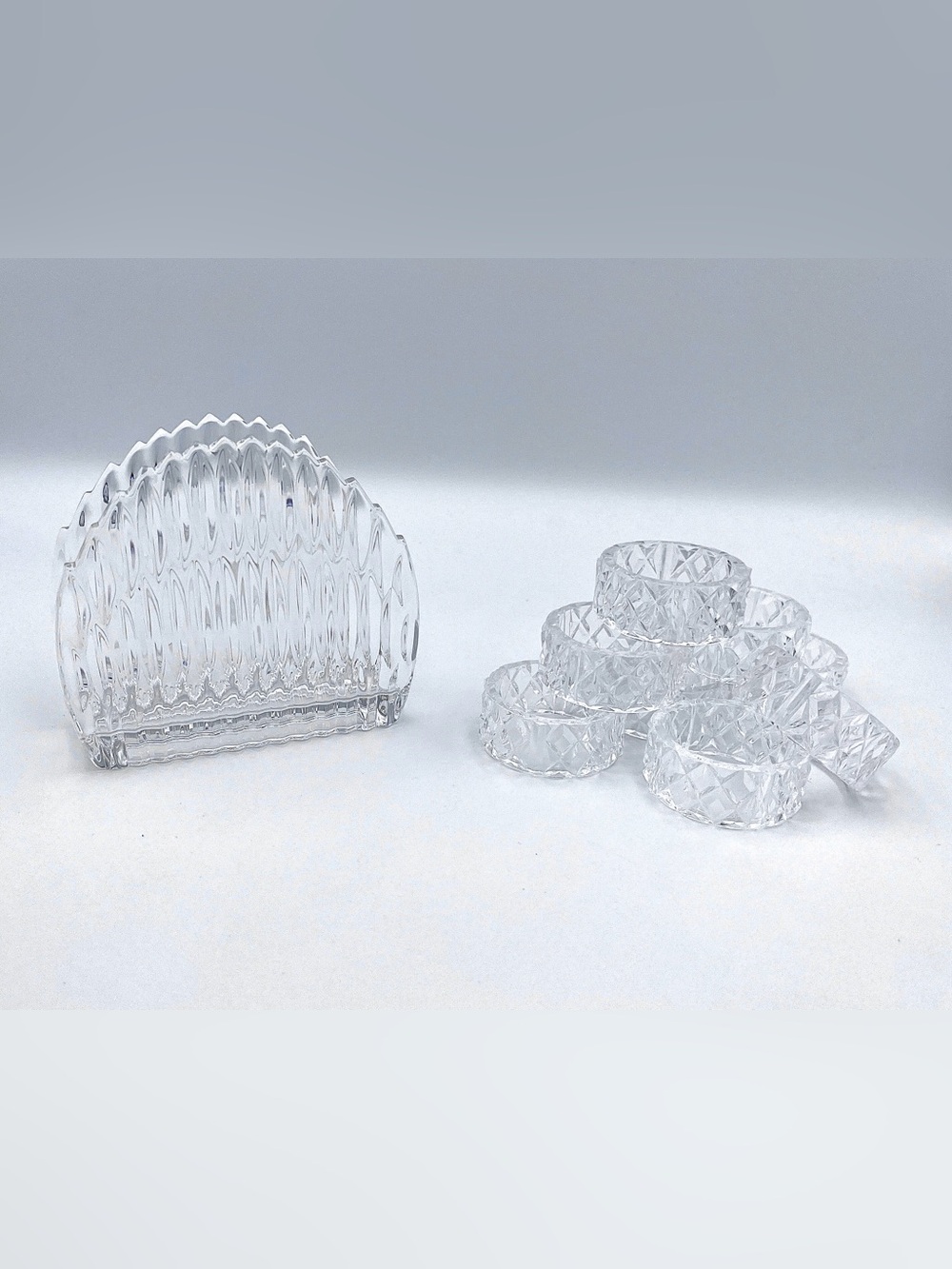 VTG Princess House Royal Highlights #831 Crystal Napkin Holder w 8 Napkin Rings